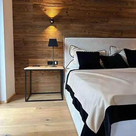 Spa, Sport & Luxury Ski-in Ski-out * Kitzbühel