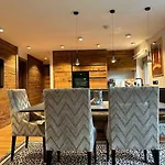 Spa, Sport & Luxury Ski-in Ski-out Apartment *